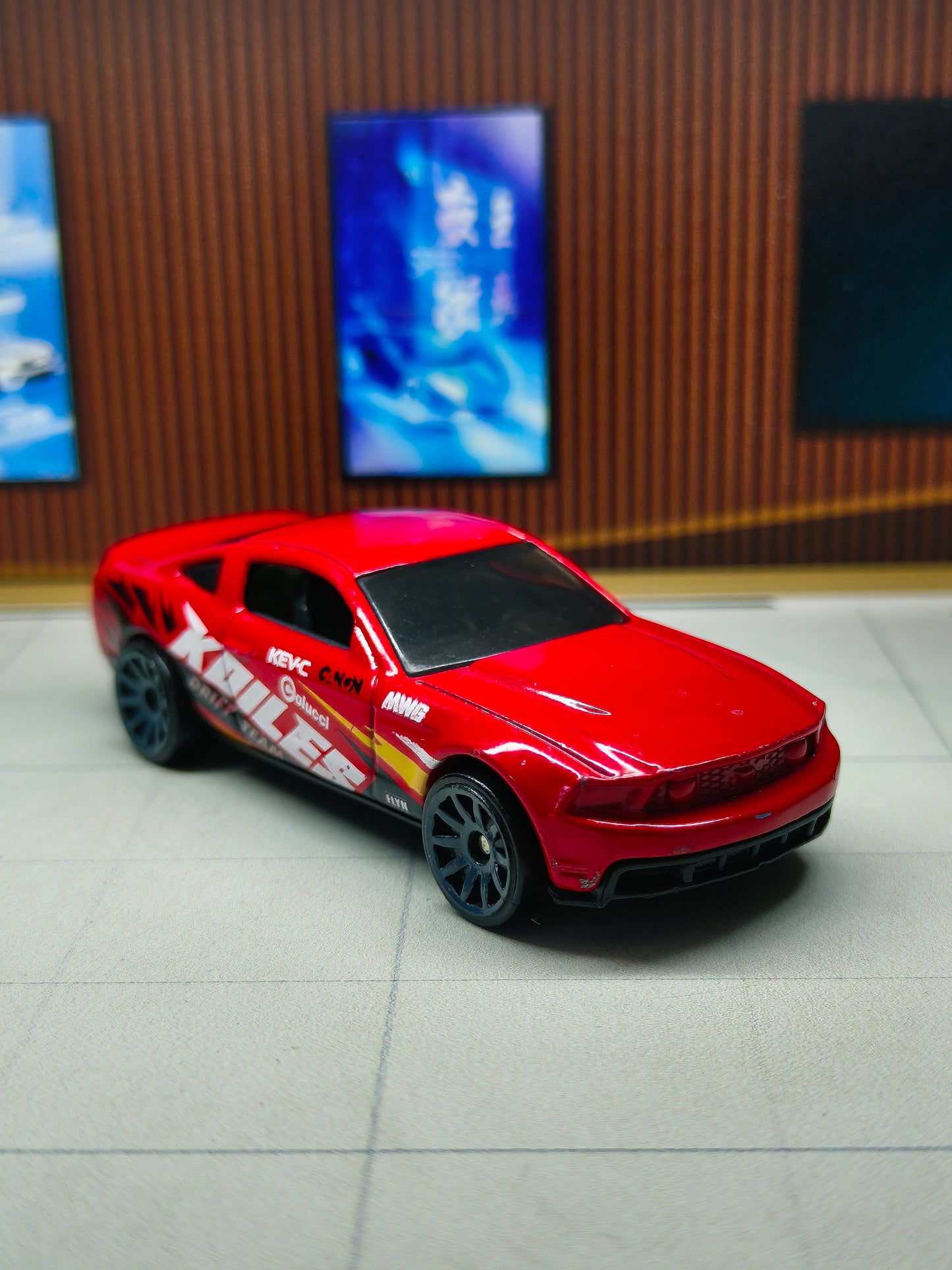 Hot wheels 2010 Ford Mustang GT