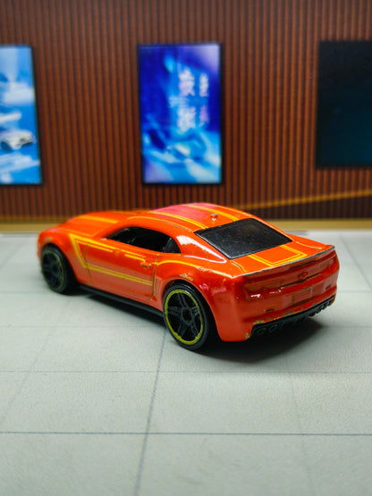 Hot wheels 2013 Chevy Camaro Special Edition