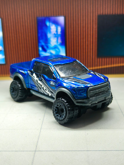 Hot wheels '17 Ford F-150 Raptor