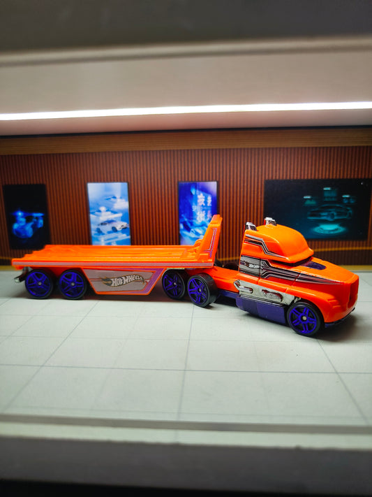 Hot wheels Hitch N' Haul