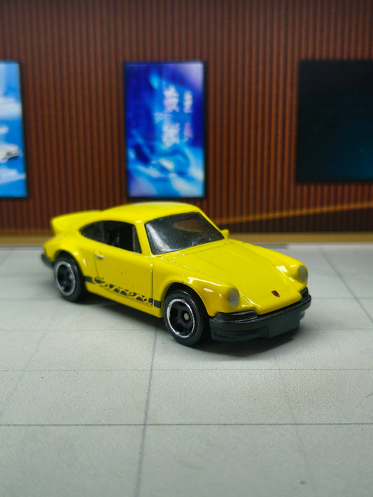 Hot wheels Porsche 911 Carrera RS 2.7