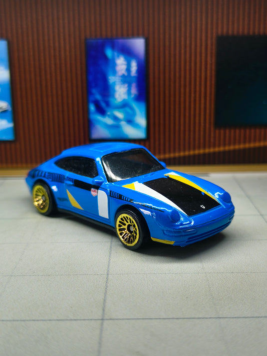 Hot wheels '96 Porsche Carrera