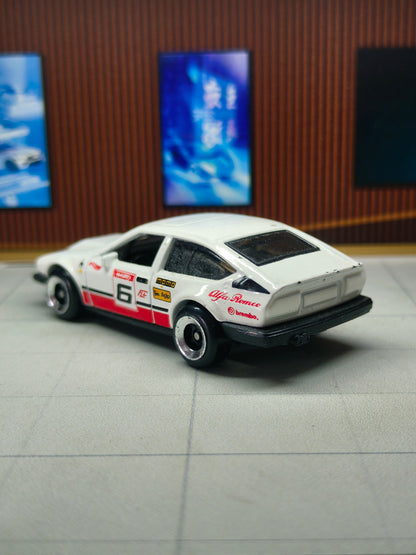 Hot wheels Alfa Romeo GTV6 3.0