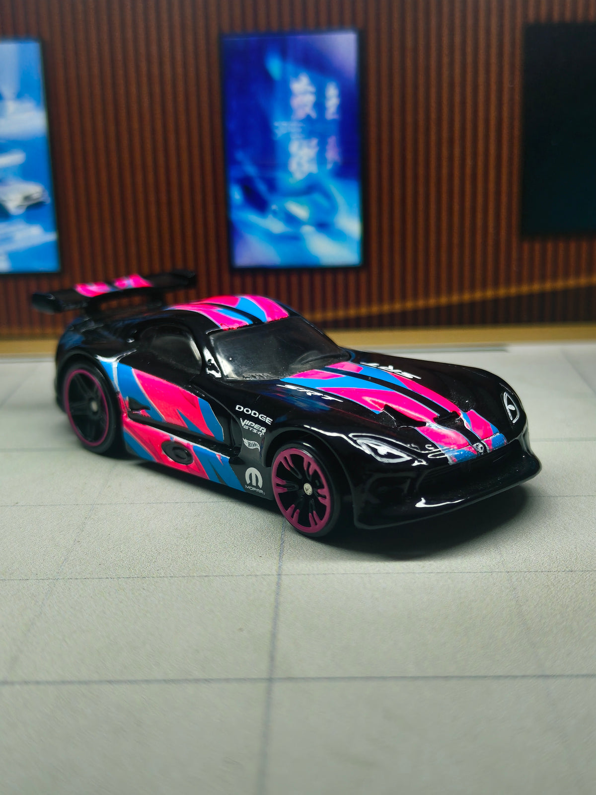Hot wheels SRT Viper GTS-R