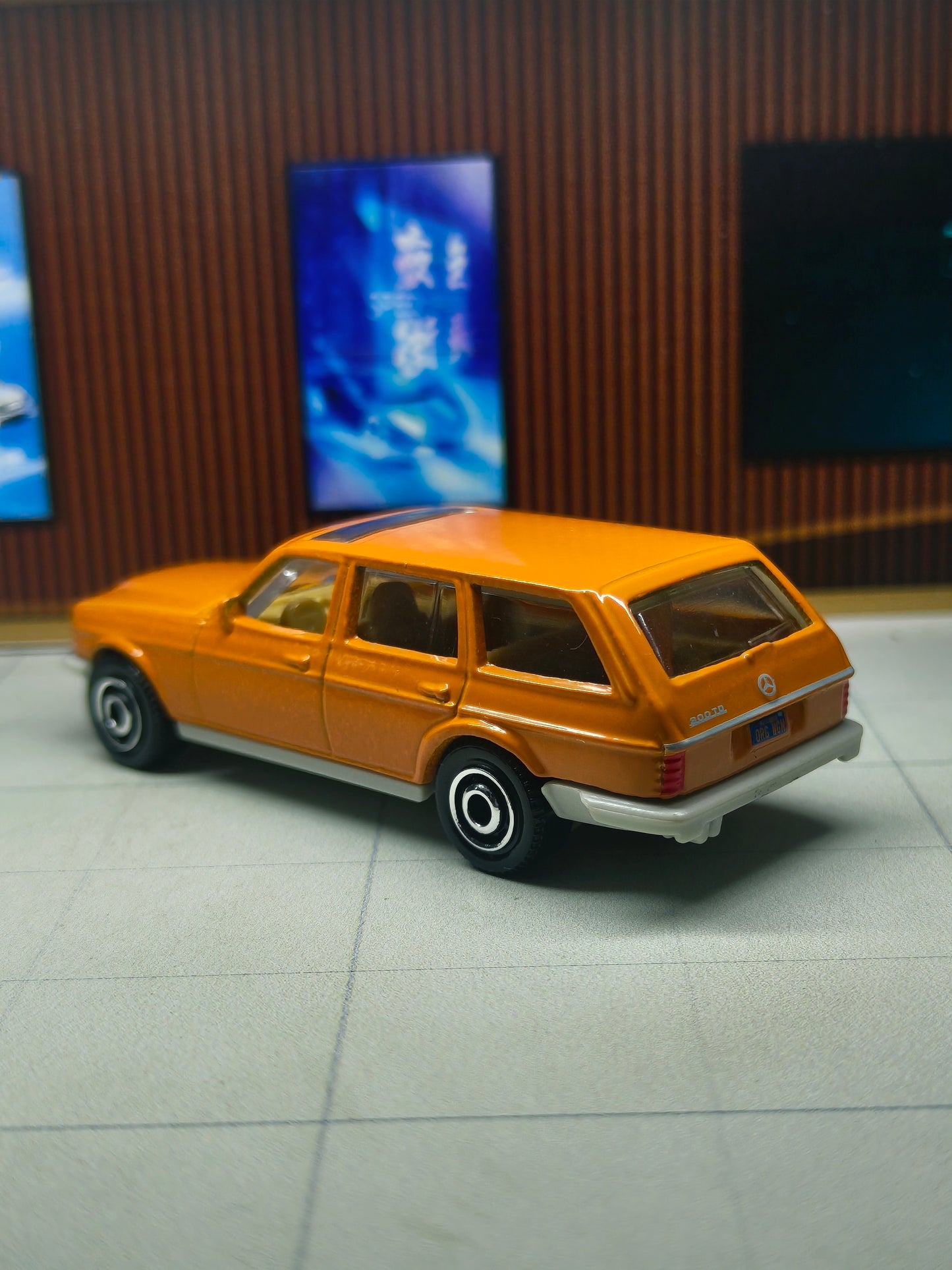 Matchbox Mercedes-Benz W 123 Wagon