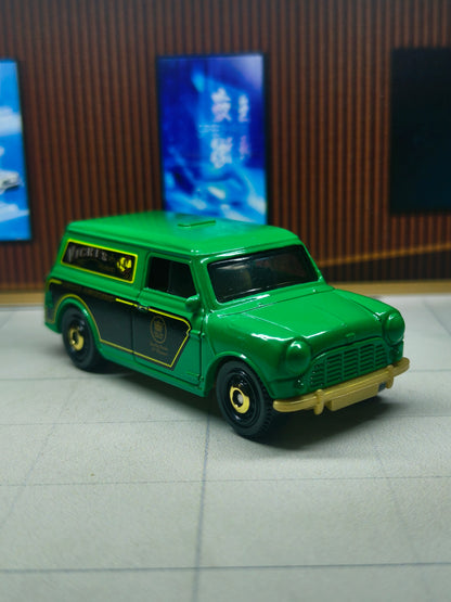 Matchbox Austin Mini Van 1965