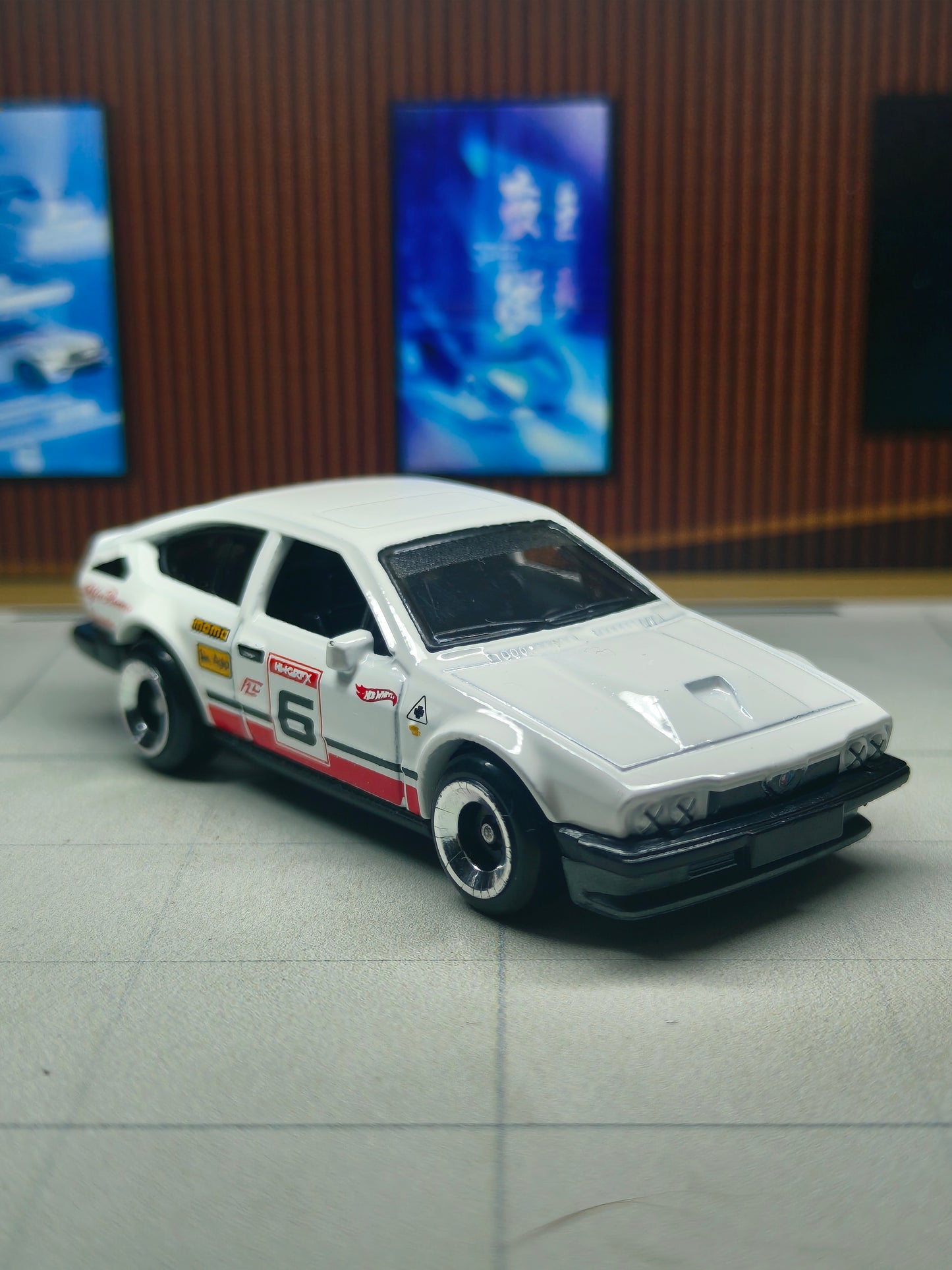 Hot wheels Alfa Romeo GTV6 3.0