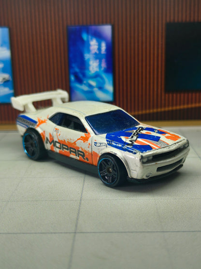 Hot wheels Dodge Challenger Drift Car