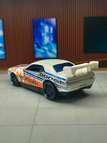 Hot wheels Dodge Challenger Drift Car