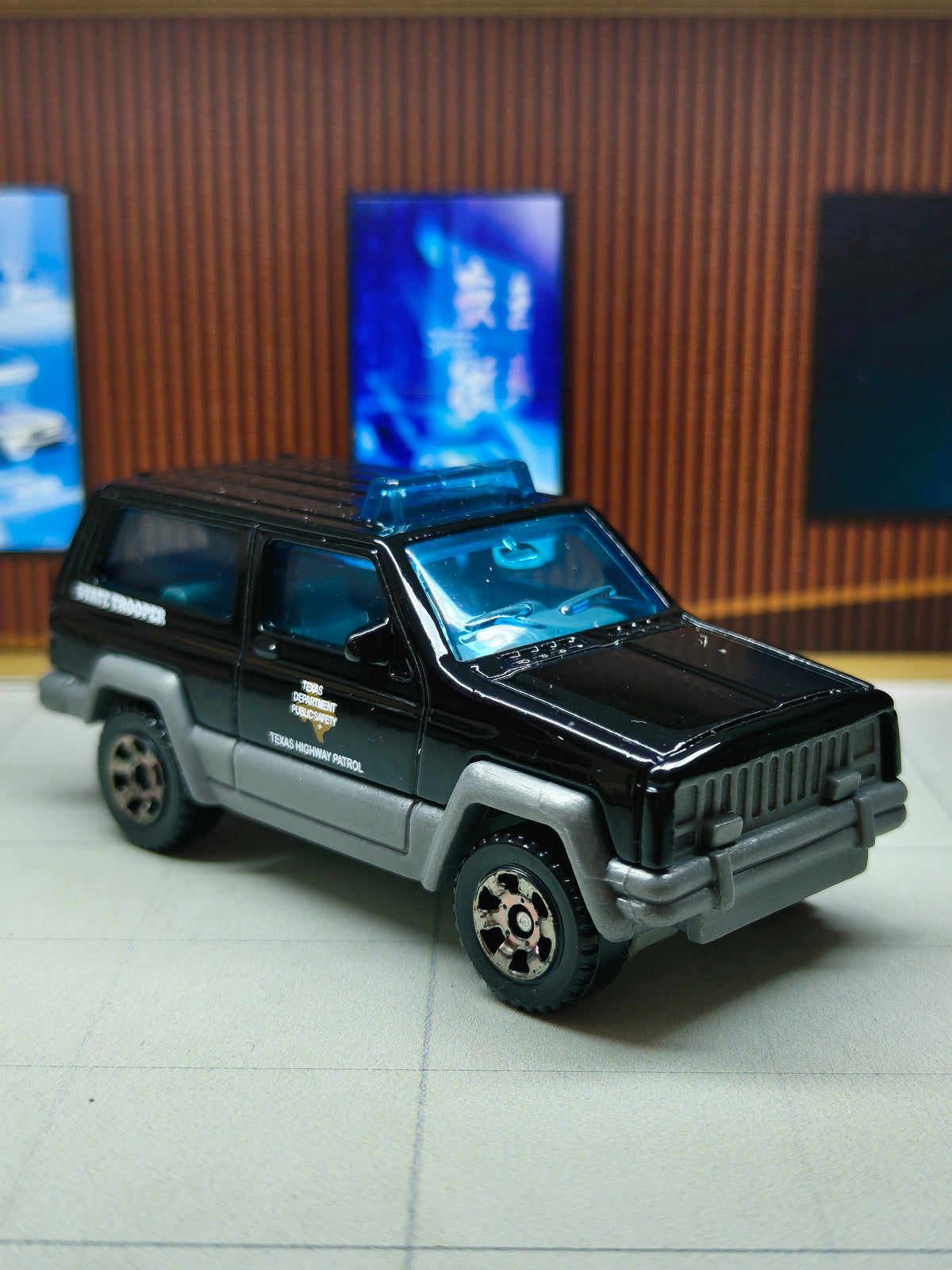 Matchbox Jeep Cherokee
