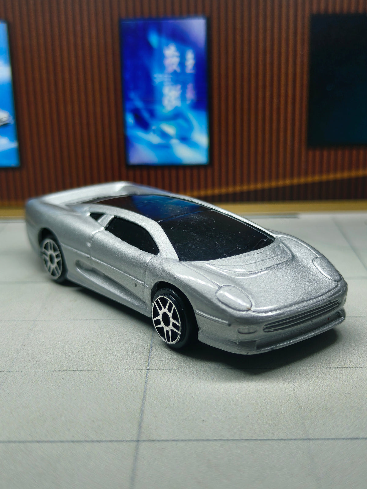 Maisto Jaguar XJ220