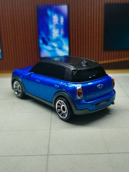Matchbox 2011 Mini Countryman
