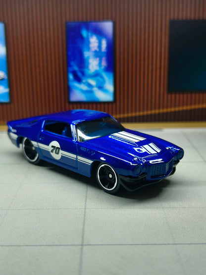 Hot wheels '70 Chevy Camaro RS