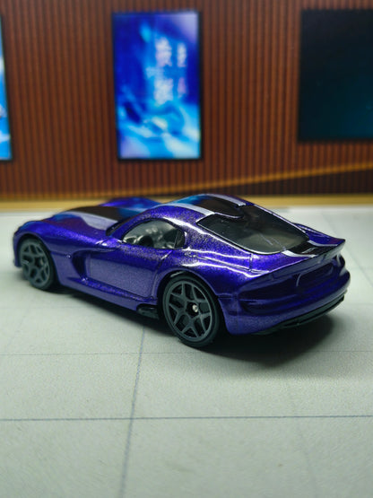 Hot wheels 2013 SRT Viper