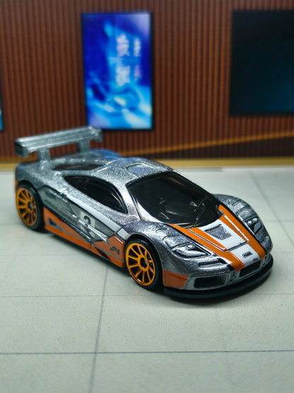 Hot wheels Mclaren F1 GTR