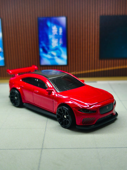 Hot wheels Jaguar XE SV Project 8