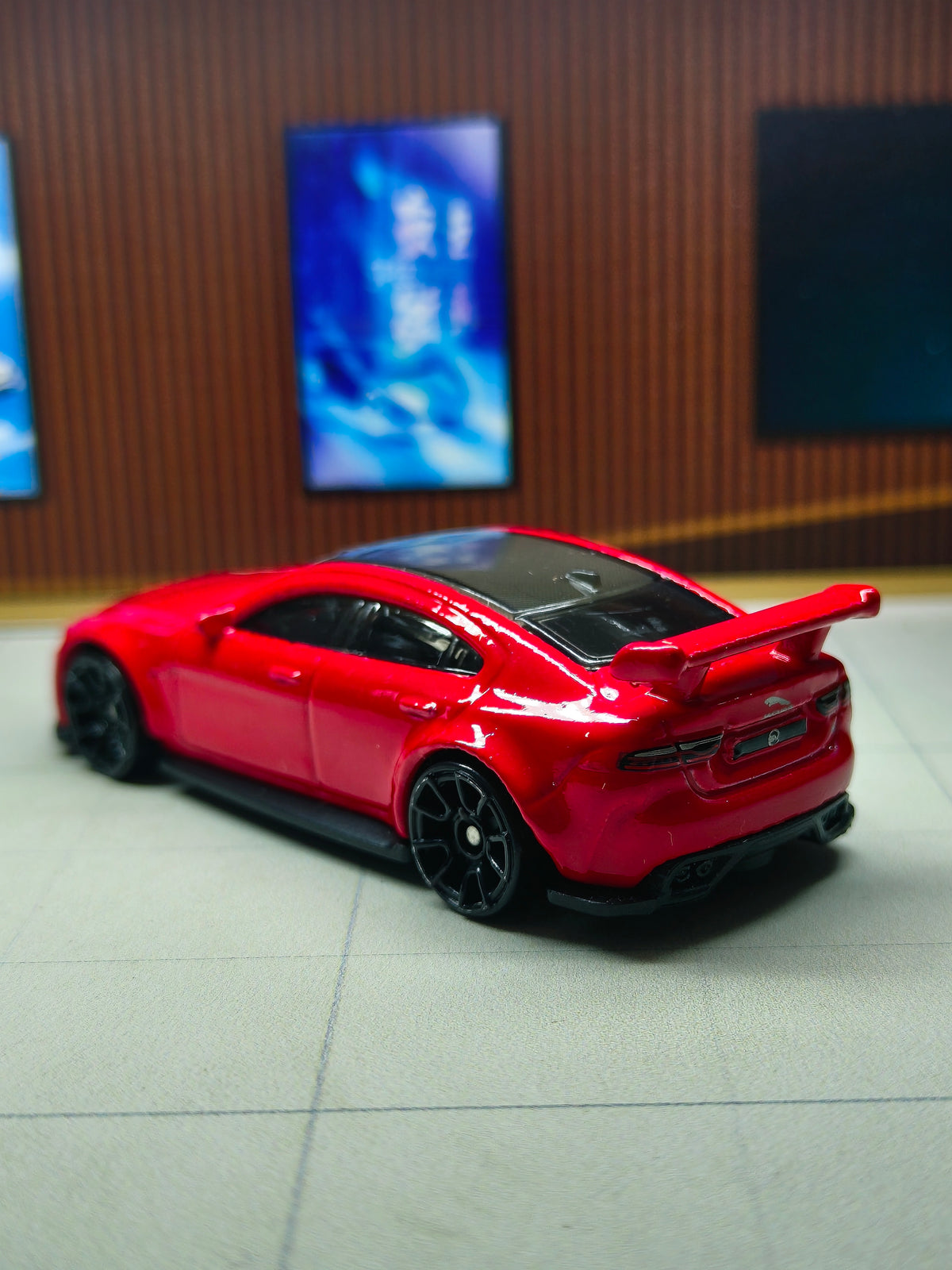 Hot wheels Jaguar XE SV Project 8