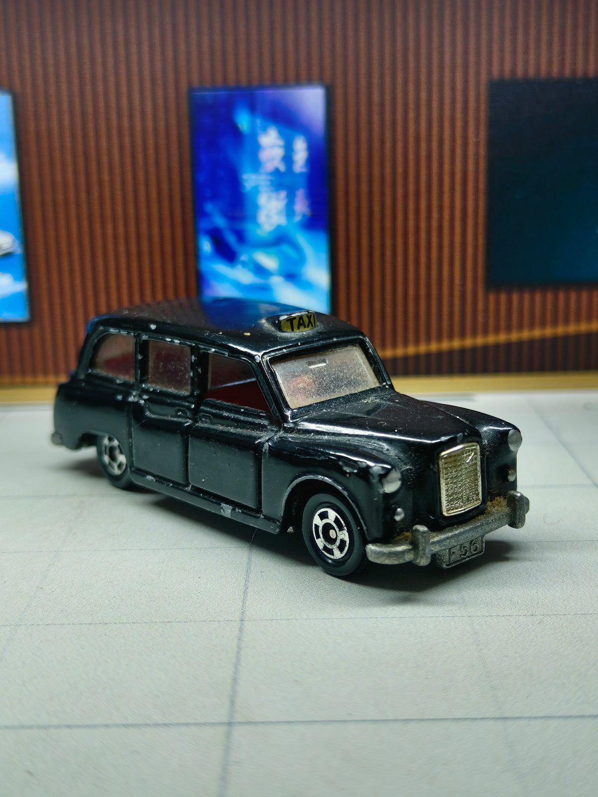 Tomica Austin Taxi Cab