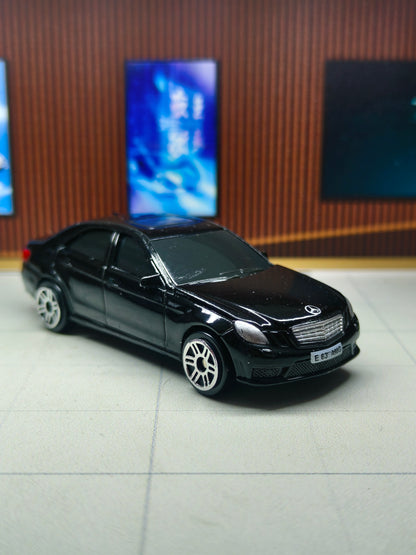 RMZ Mercedes-Benz E63 AMG