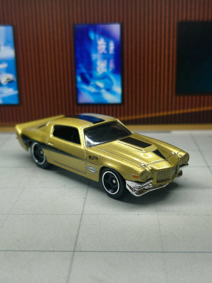 Hot wheels '70 Chevy Camaro RS