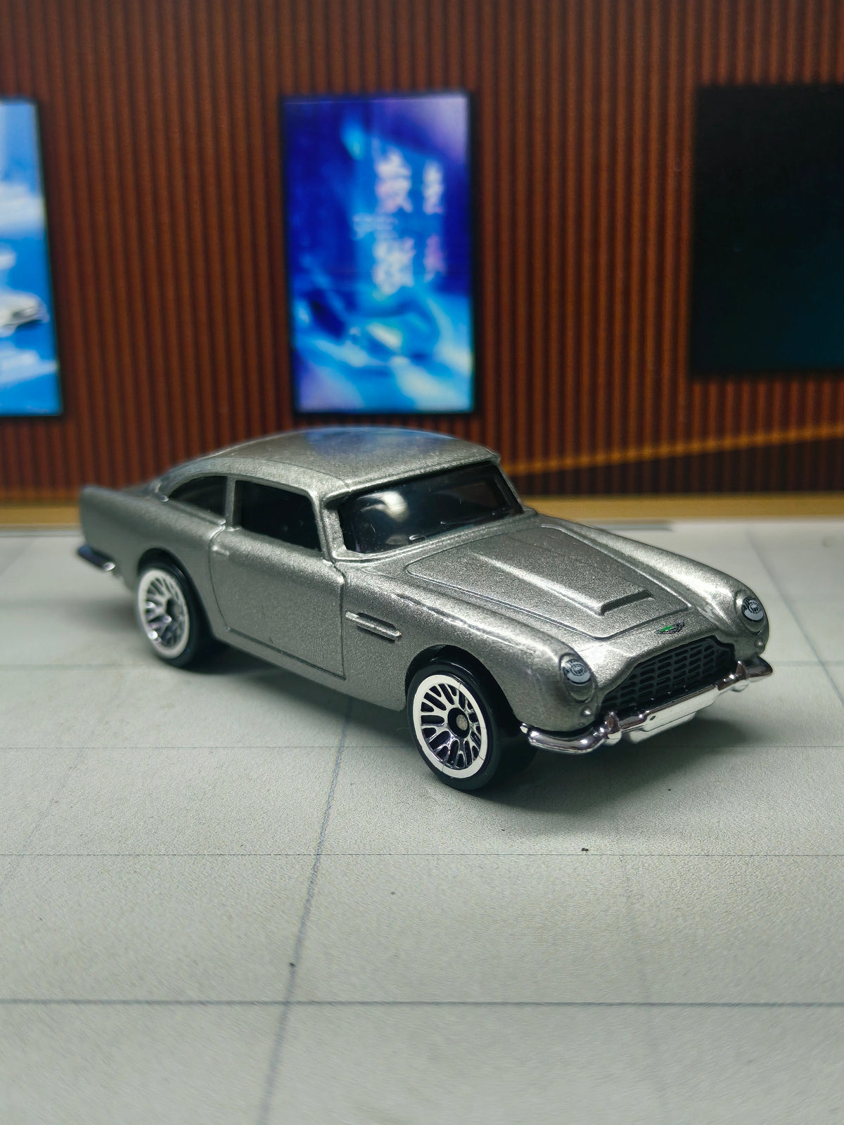 Hot wheels Aston Martin 1963 DB5