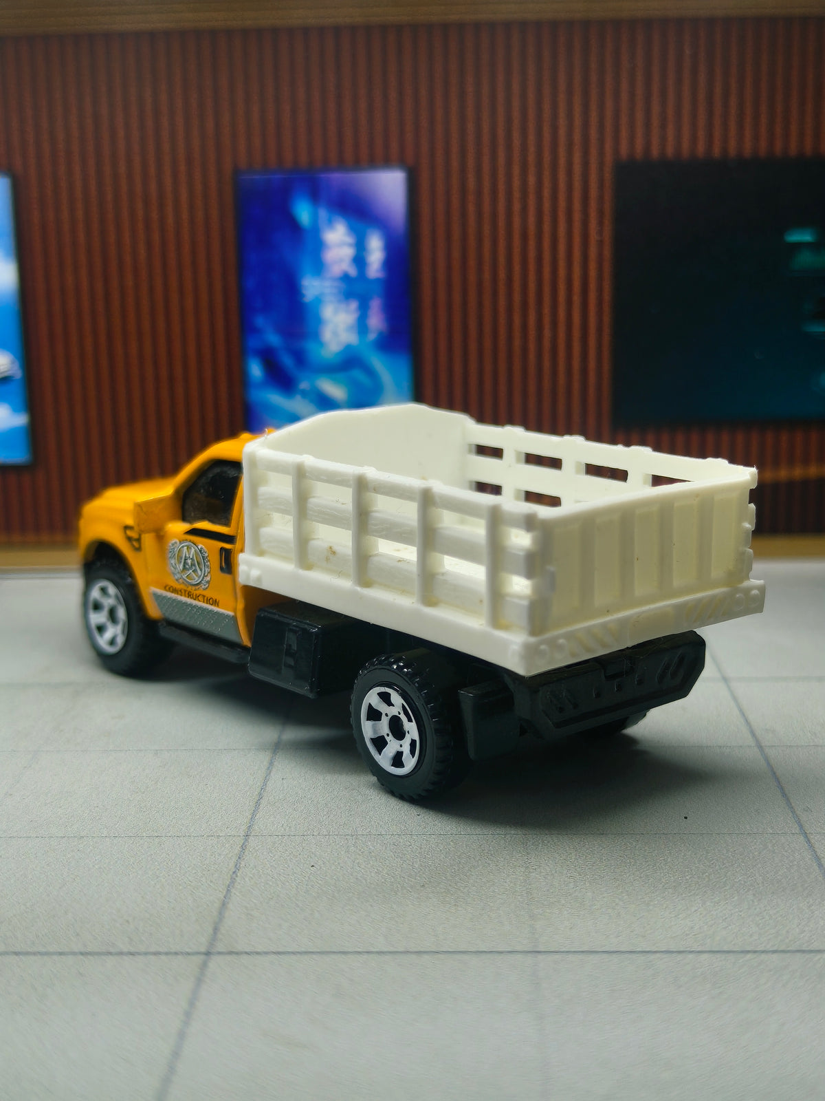 Matchbox Ford F-350 Stake Bed Truck